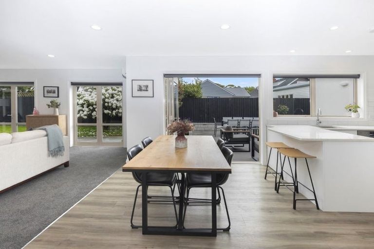 Photo of property in 5 Royal Elm Lane, Bryndwr, Christchurch, 8053