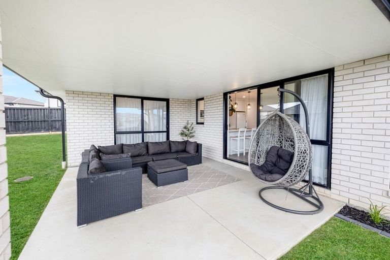 Photo of property in 19 Skiffington Road, Pokeno, 2402