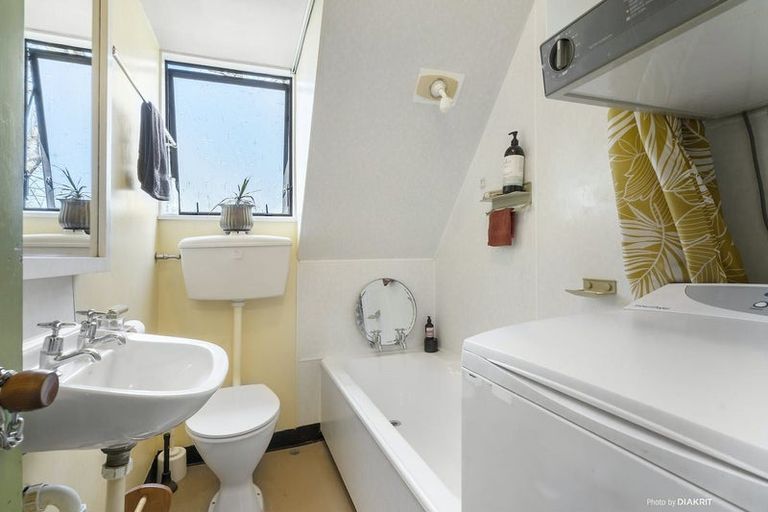 Photo of property in Hiropi St Village, 5/46 Hiropi Street, Newtown, Wellington, 6021