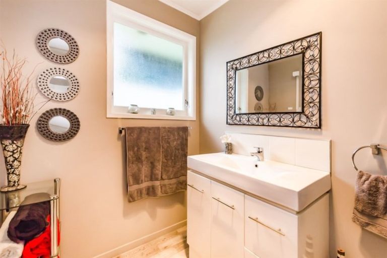 Photo of property in 11b Martin Road, Paraparaumu Beach, Paraparaumu, 5032