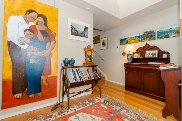 Photo of property in 92 Muir Road, Karaka, Papakura, 2580