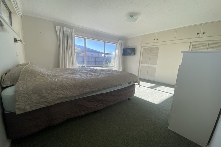 Photo of property in 8 Gibbs Place, Halswell, Christchurch, 8025