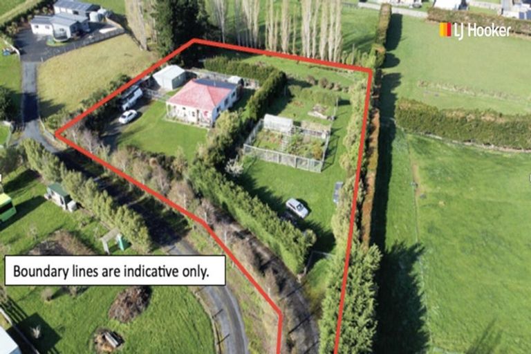 Photo of property in 82 Titri Road, Titri, Outram, 9073