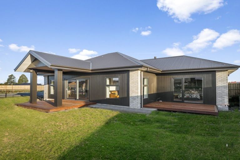 Photo of property in 2 Benn Street, Amberley, 7481