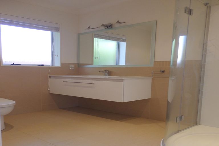 Photo of property in 89 Hall Street, Cambridge, 3434