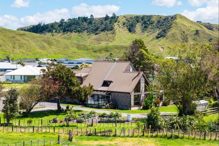 Photo of property in 635 Wainui Road, Wainui, Gisborne, 4010