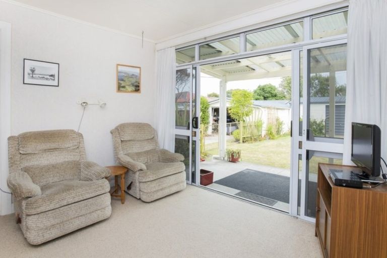 Photo of property in 195 Cobden Street, Gisborne, 4010