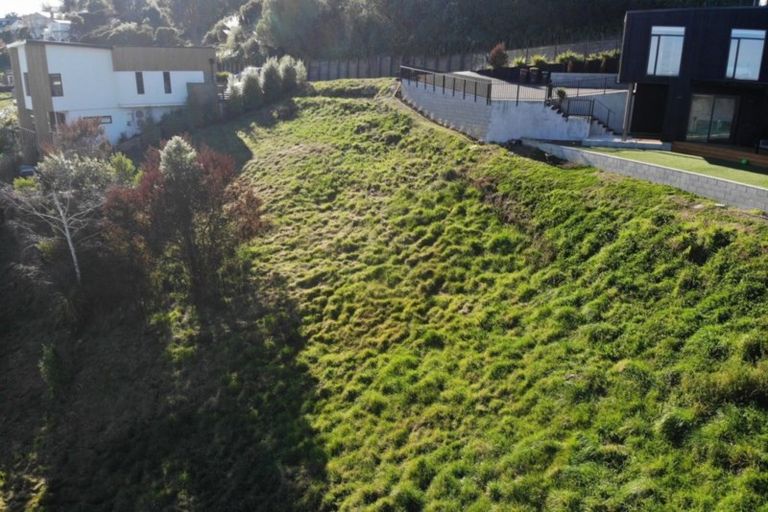 Photo of property in 35 Kiteroa Place, Cashmere, Christchurch, 8022