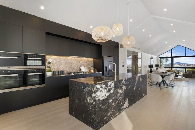 Photo of property in 13 Waimana Avenue, Northcote Point, Auckland, 0627