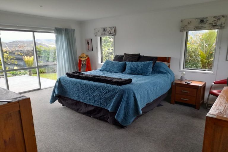 Photo of property in 20 Roseberry Place, Whitianga, 3510