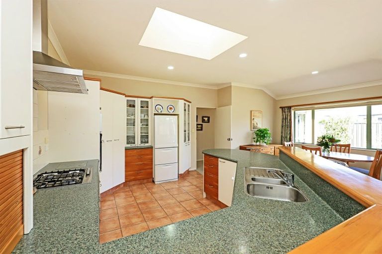 Photo of property in 12 Pinotage Drive, Greenmeadows, Napier, 4112