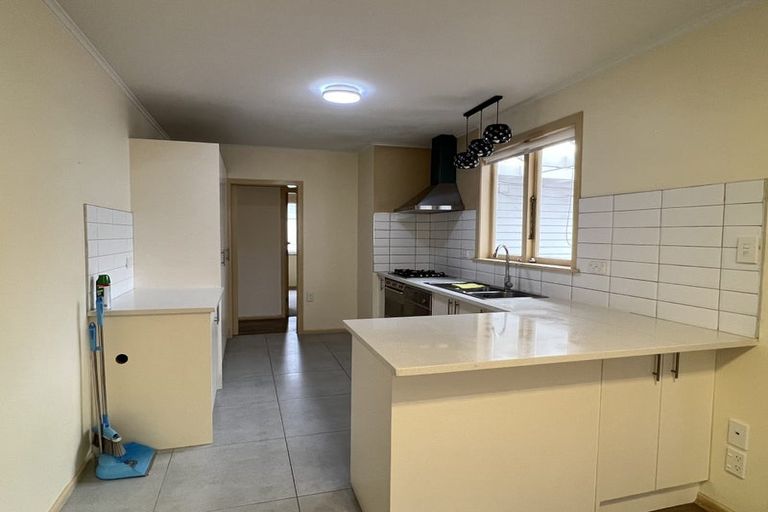 Photo of property in 27 Havelock Avenue, Forrest Hill, Auckland, 0620