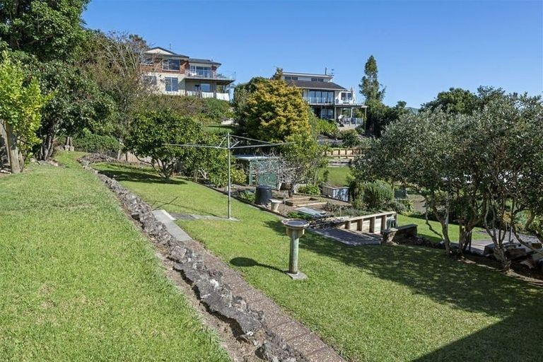 Photo of property in 69 Pah Road, Cockle Bay, Auckland, 2014