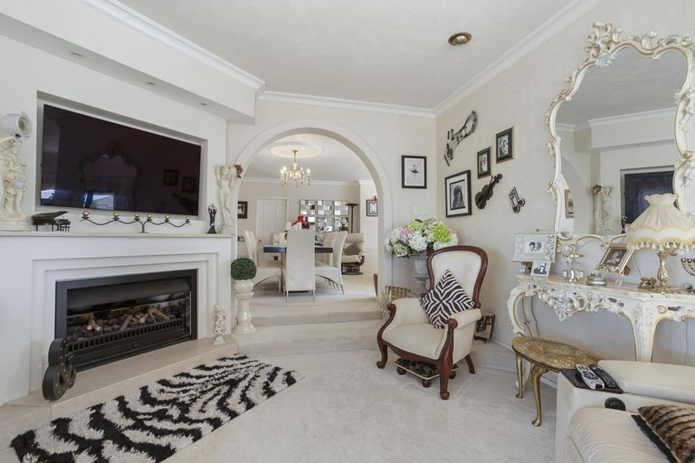 Photo of property in 91 Beatty Road, Pukekohe, 2120