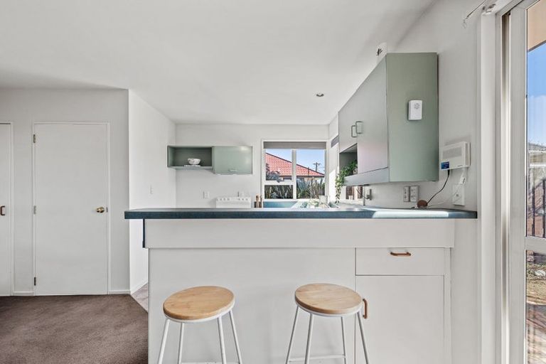 Photo of property in 2/114 Warden Street, Richmond, Christchurch, 8013