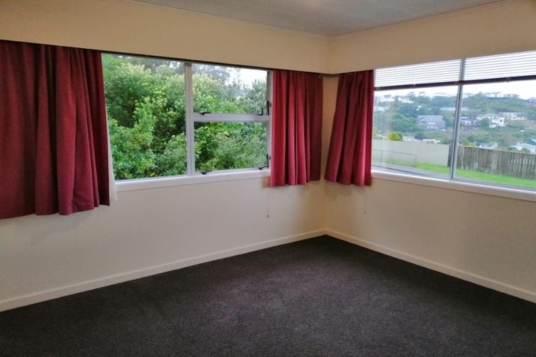 Photo of property in 191 Dowse Drive, Maungaraki, Lower Hutt, 5010
