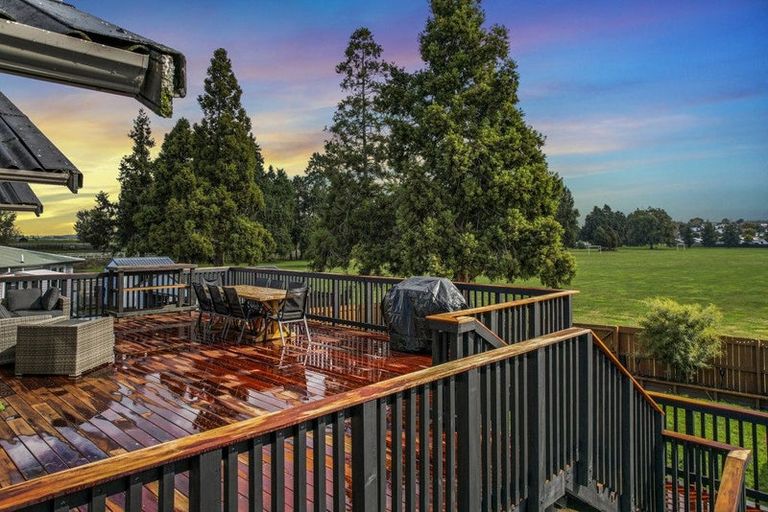 Photo of property in 16 Shelley Jane Place, Dinsdale, Hamilton, 3204