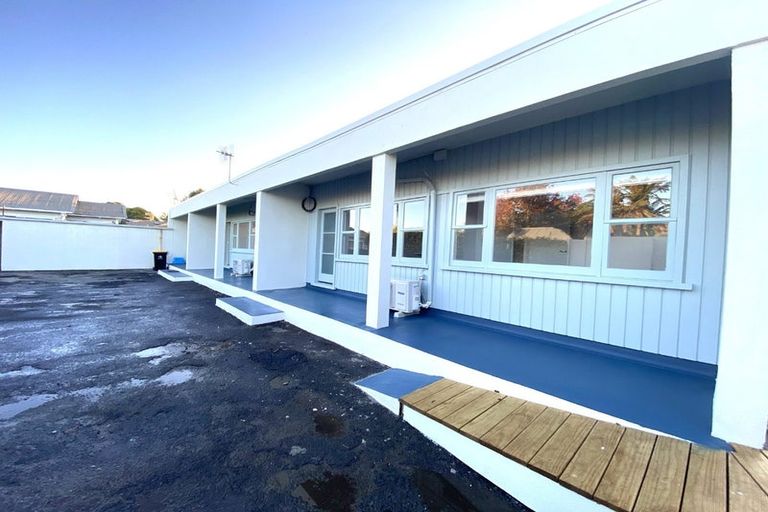 Photo of property in 493c Devonport Road, Tauranga South, Tauranga, 3112