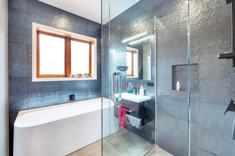 Photo of property in 94a Rukutai Street, Orakei, Auckland, 1071