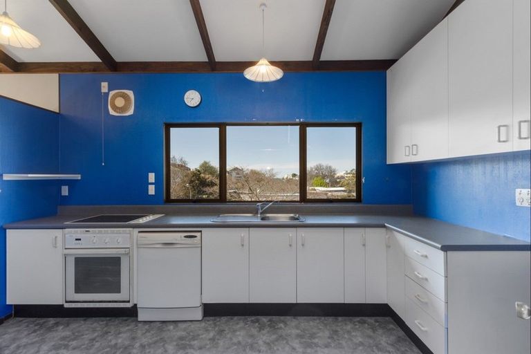 Photo of property in 16 France Road, Bluff Hill, Napier, 4110