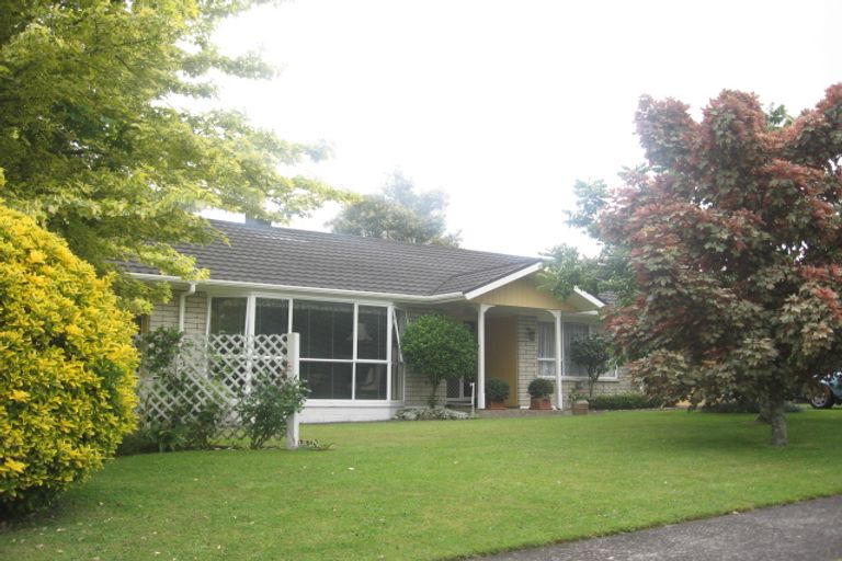 Photo of property in 12 Tynan Street, Te Puke, 3119