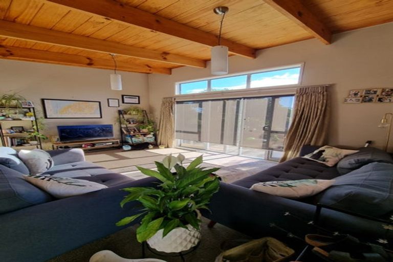 Photo of property in 80 James Cook Drive, Welcome Bay, Tauranga, 3112