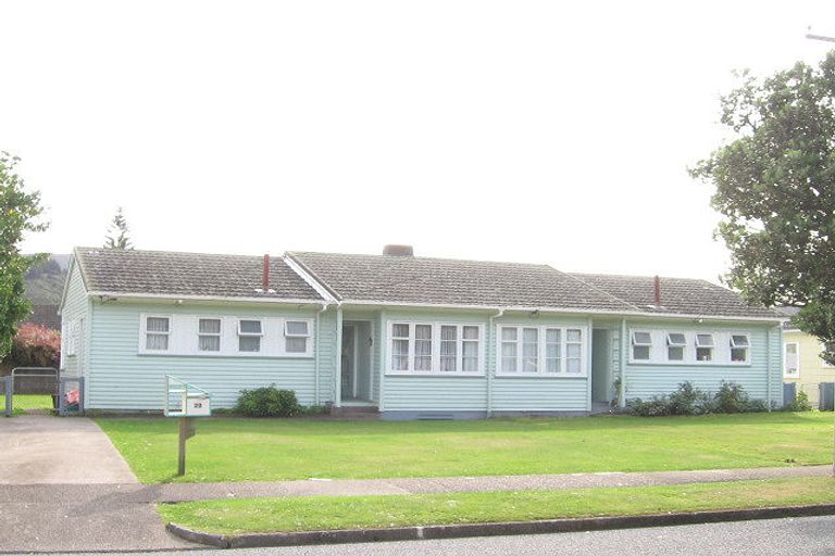Photo of property in 31 Hunter Street, Taita, Lower Hutt, 5011