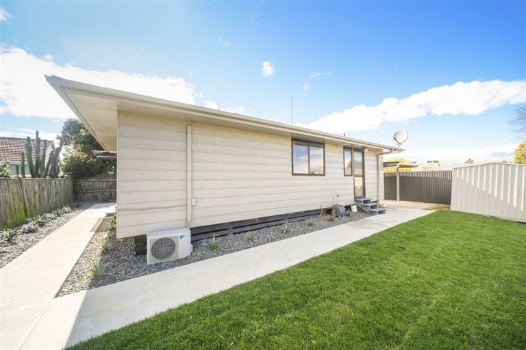 Photo of property in 23a Kauri Street, Roslyn, Palmerston North, 4414