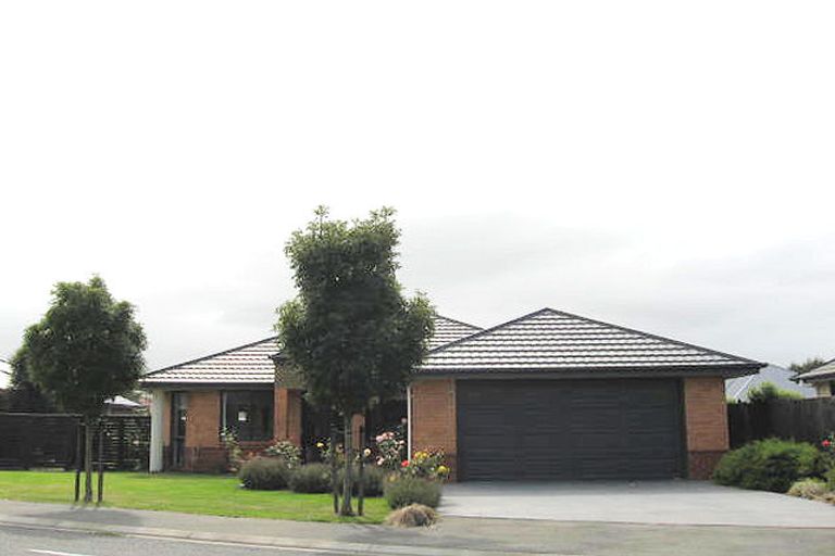 Photo of property in 11 Birchs Road, Prebbleton, 7604