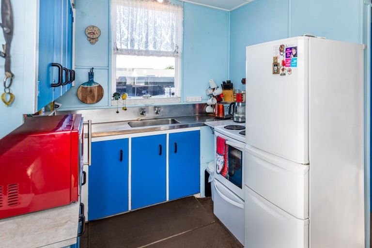 Photo of property in 116 Aickin Road, Whangamata, 3620