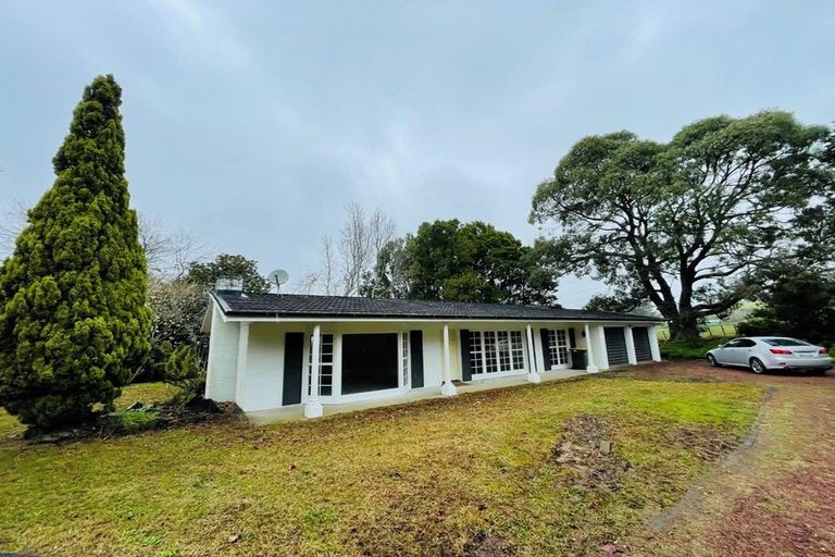 Photo of property in 68 Henwood Road, Taupaki, Henderson, 0782