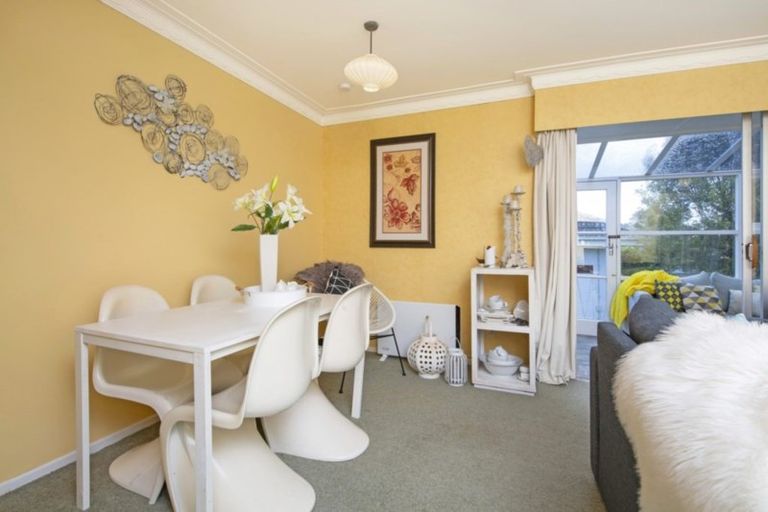 Photo of property in 1/6 Pine Terrace, Howick, Auckland, 2014