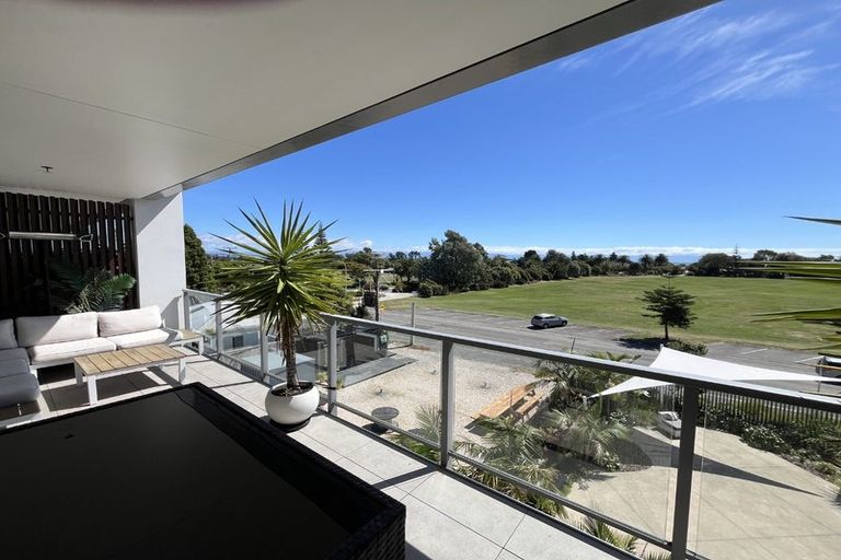 Photo of property in 33 Beach Road, Tahunanui, Nelson, 7011