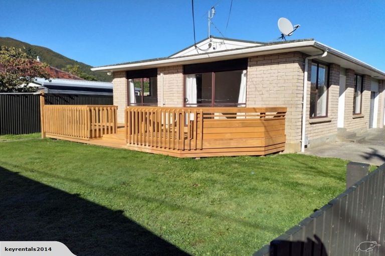 Photo of property in 1/12 Malone Road, Waterloo, Lower Hutt, 5011