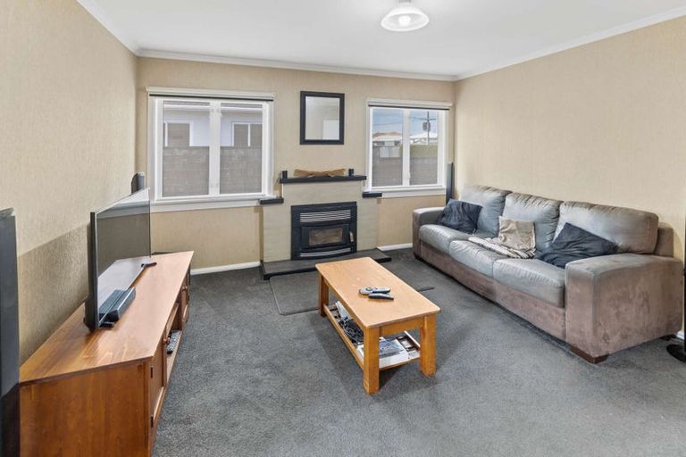 Photo of property in 317 Carrington Street, Vogeltown, New Plymouth, 4310