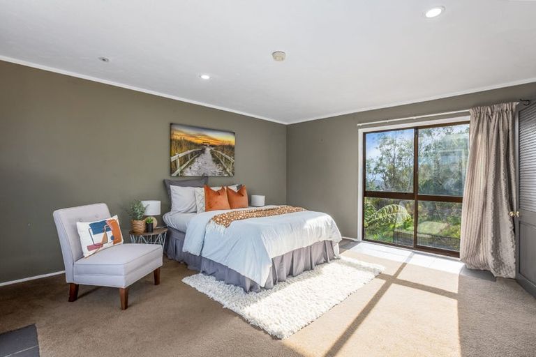 Photo of property in 14 Staysail Place, Whitby, Porirua, 5024