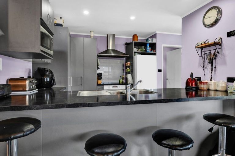 Photo of property in 53 Seyton Street, Stratford, 4332