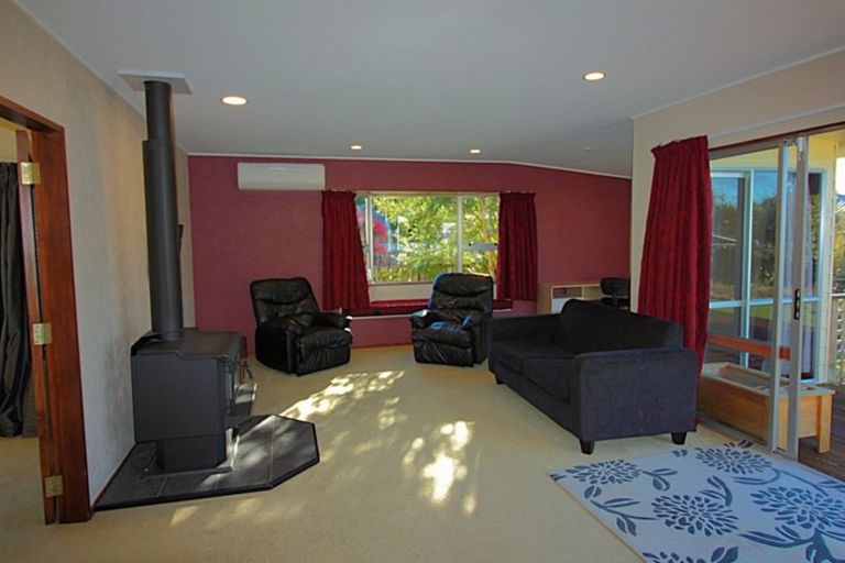 Photo of property in 24 Gunn Street, Te Anau, 9600