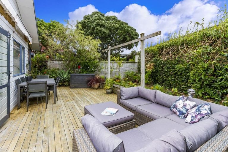 Photo of property in 1/12b Coronation Street, Belmont, Auckland, 0622