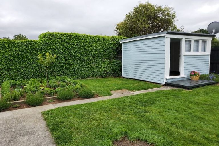 Photo of property in 129 Kerrs Road, Avonside, Christchurch, 8061