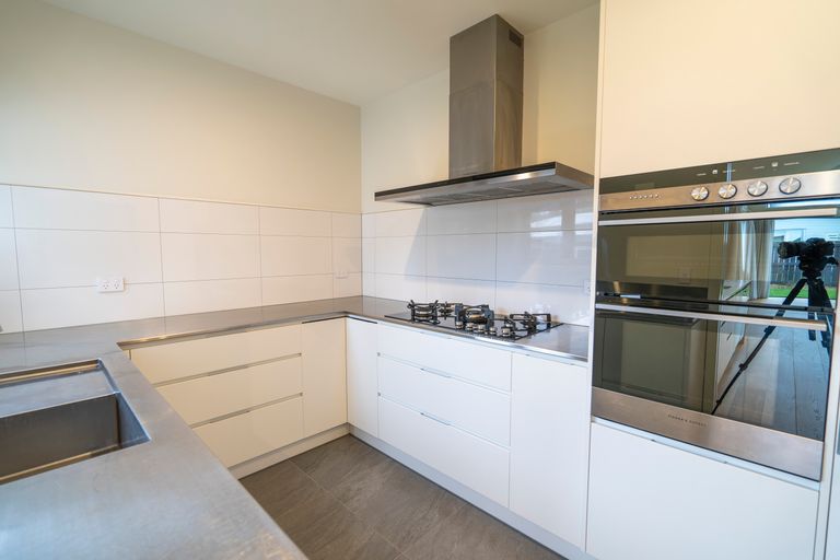 Photo of property in 4 Barker Place, Waikiwi, Invercargill, 9810