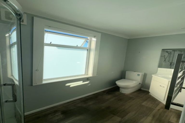 Photo of property in 705a Collinge Road, Mayfair, Hastings, 4122