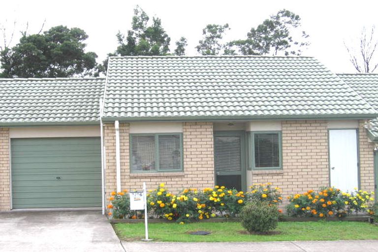 Photo of property in 4/26 Charlenne Close, Ranui, Auckland, 0612