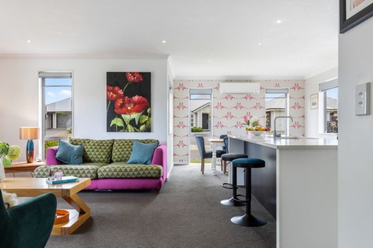 Photo of property in 5 Pimlico Place, Rangiora, 7400