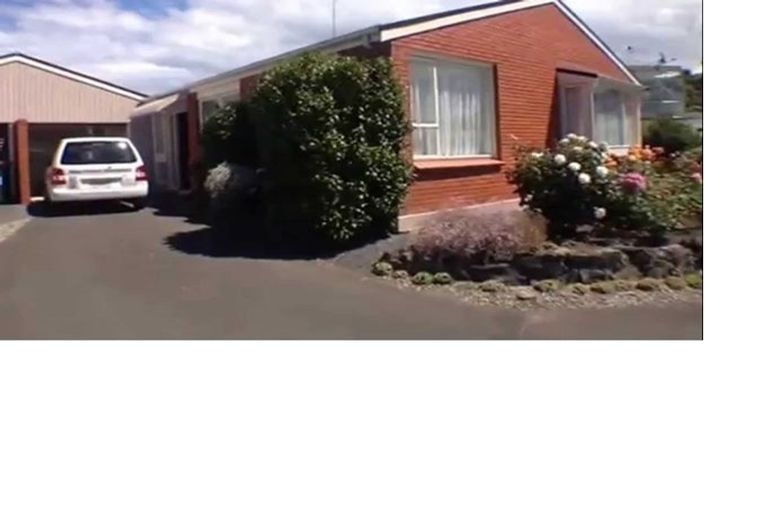 Photo of property in 107a Easther Crescent, Kew, Dunedin, 9012