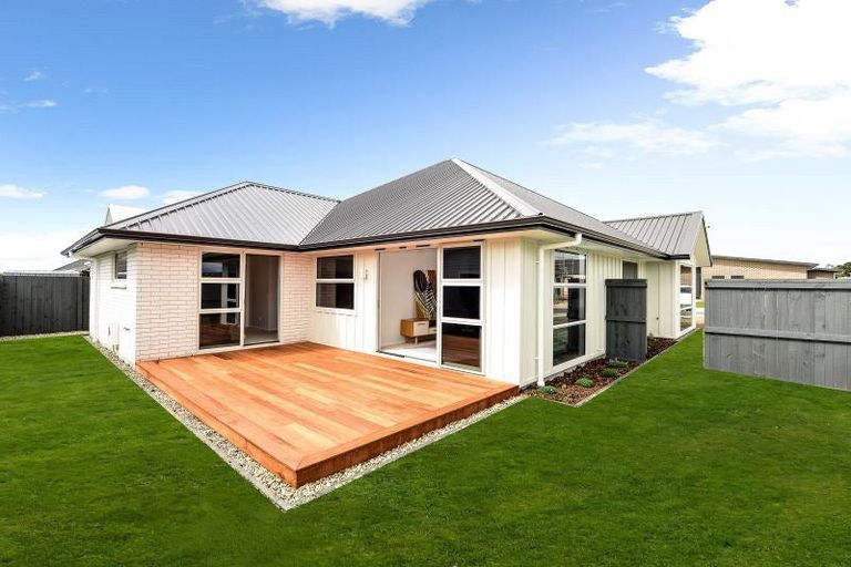 Photo of property in 3 Korako Lane, Baverstock, 3200