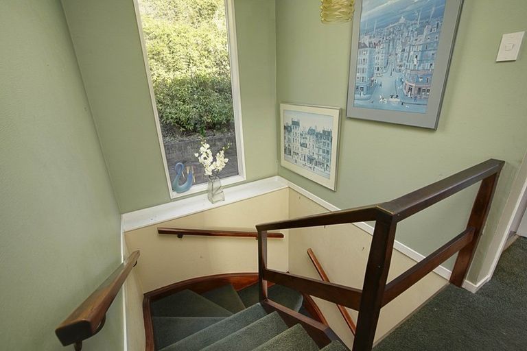 Photo of property in 86 Tosswill Road, Tahunanui, Nelson, 7011