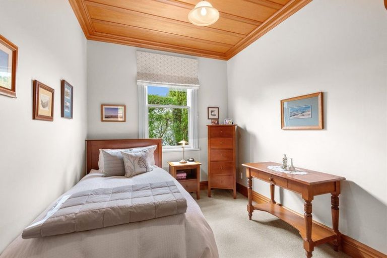 Photo of property in 10 Prestwick Street, Maori Hill, Dunedin, 9010