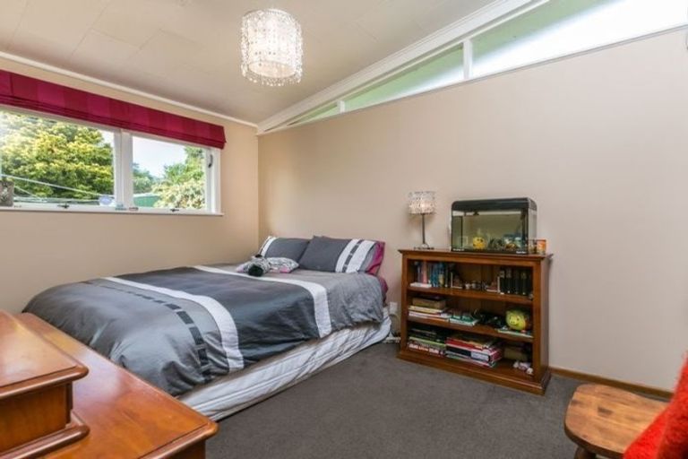 Photo of property in 38 Kay Drive, Blockhouse Bay, Auckland, 0600