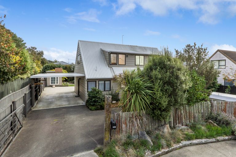 Photo of property in 17 Towai Street, Stoke, Nelson, 7011